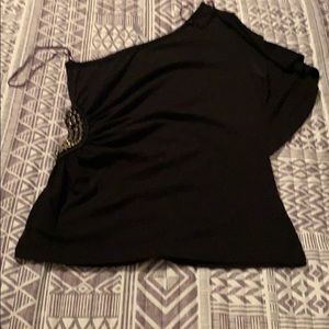 Boutique off the should top